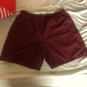 Fabletics maroon shorts